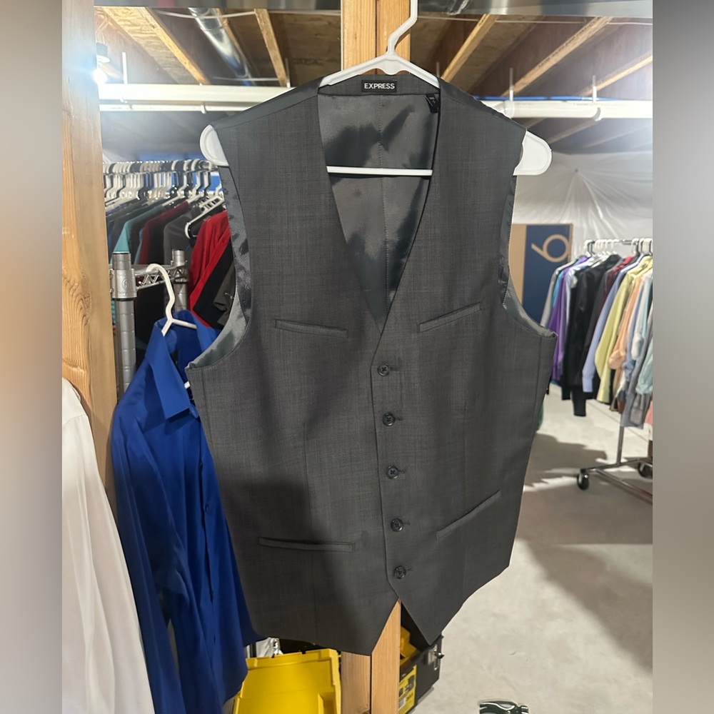 Express Dress Vest